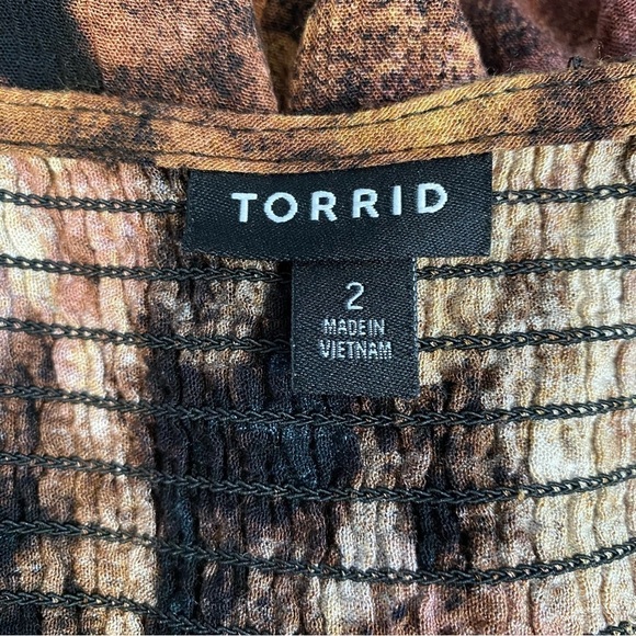 Torrid Women size 2 (2X) V Neck Baby-doll Top Crinkle Gauze Tie Dye Purple Tan - Picture 10 of 11